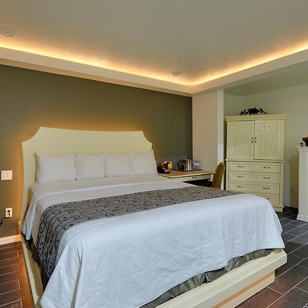 Romantic Inn&Suites Dallas Cameră foto