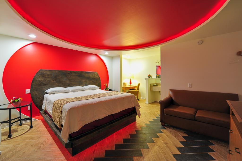 Romantic Inn&Suites Dallas Cameră foto